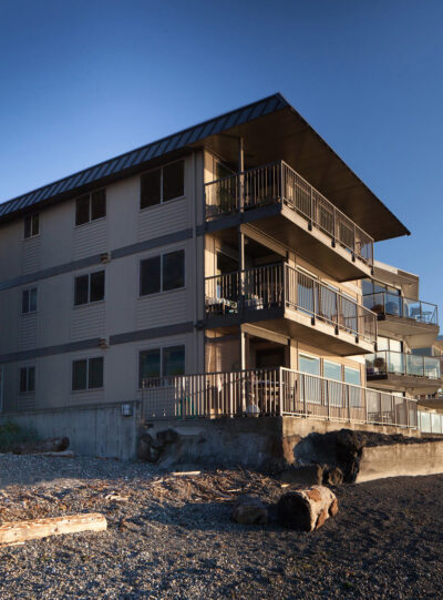 Alki Triplex